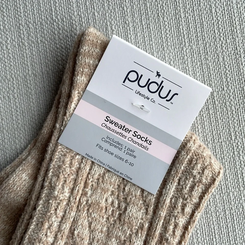 Pudus cozy sweater socks beige one sized mid-calf